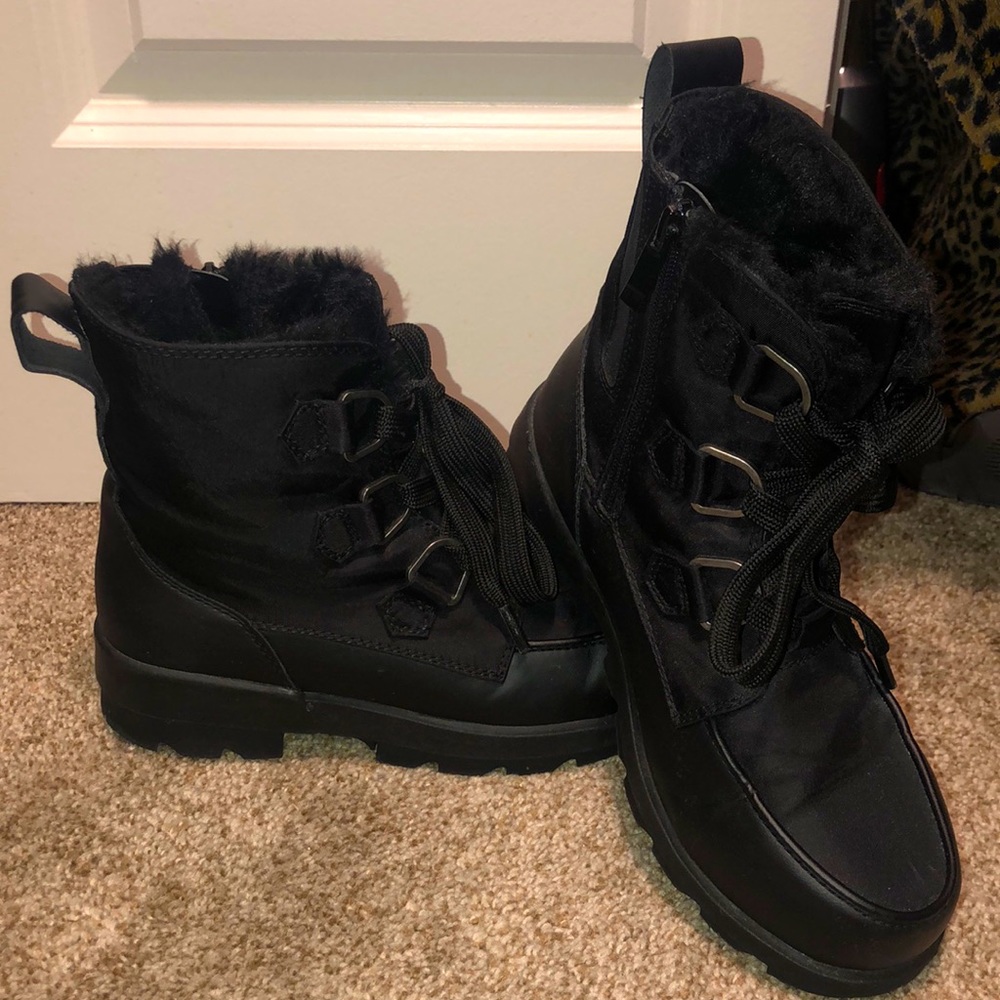 Torrid fur lined water resistant boots